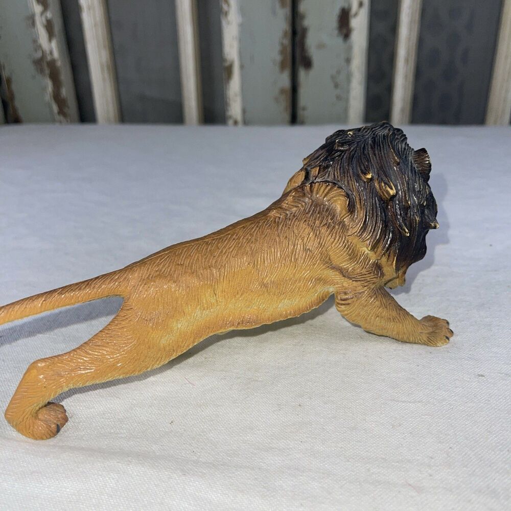 Vintage 9" AAA Male Lion Toy Figure Heavy PVC Rubber Snarling Red Eyes - Picture 4 of 9